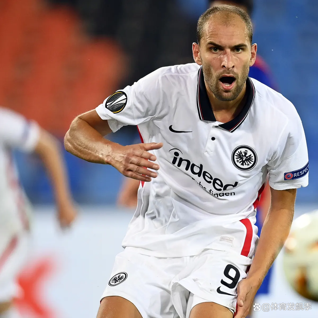 包含荷甲赛后走向成谜；葡萄牙体育强势反弹；气氛紧张；轮换策略成焦点的词条