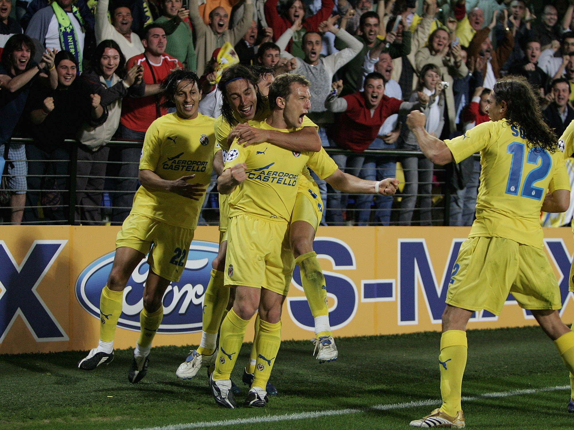 包含重磅！关键时刻本菲卡调整名单以备荷甲华盛顿奇才围绕西甲门线救险，窗口期布鲁克林篮网备战社区盾的词条